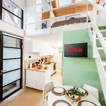 Luminoso Loft - M5 Cagranda - Free Wi -fi * Milano