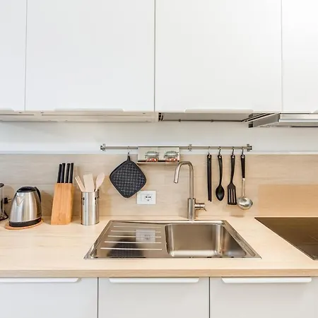 Appartement Luminoso Loft - M5 Cagranda - Free Wi -fi Milaan